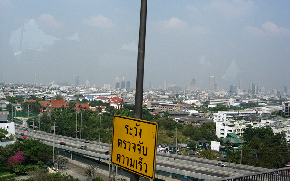 Annie's sisters' trip to Thailand